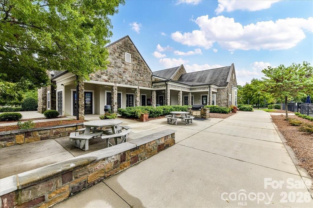 9740 Springholm Drive Charlotte NC 28278