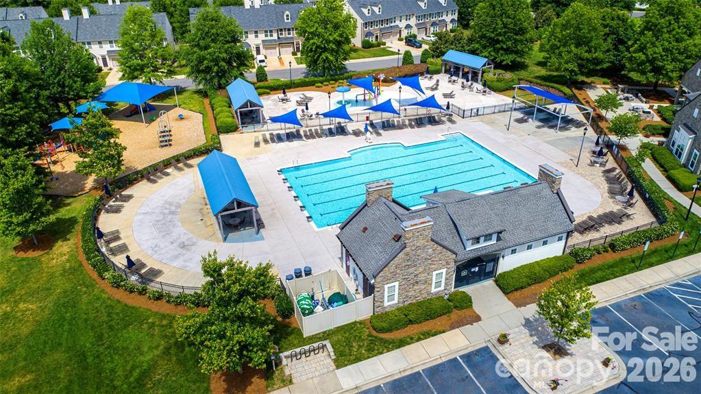 9740 Springholm Drive Charlotte NC 28278