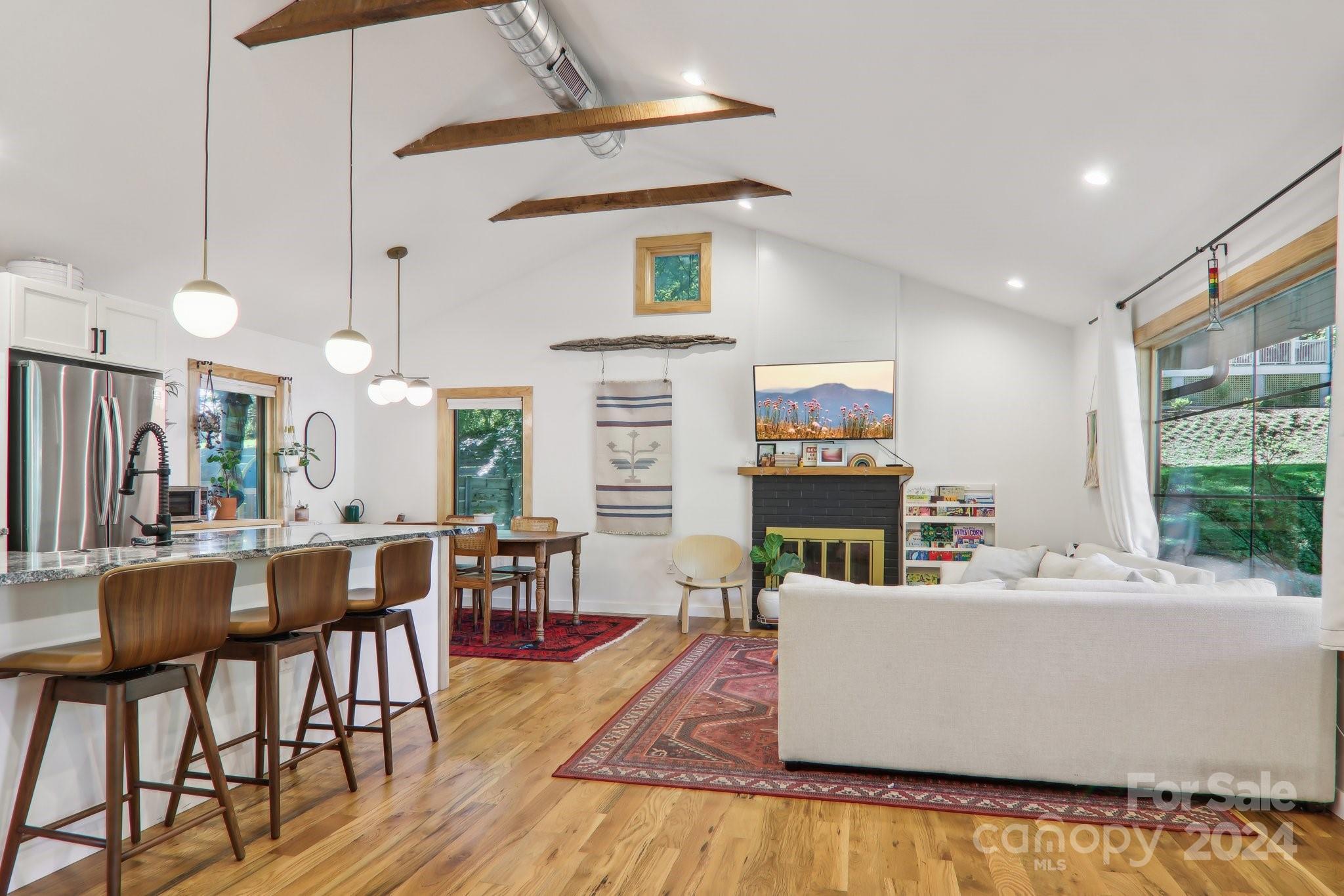1 Melbourne Place Asheville NC 28801