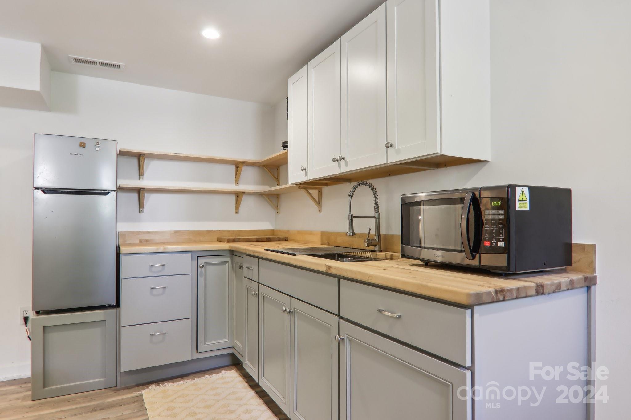 1 Melbourne Place Asheville NC 28801