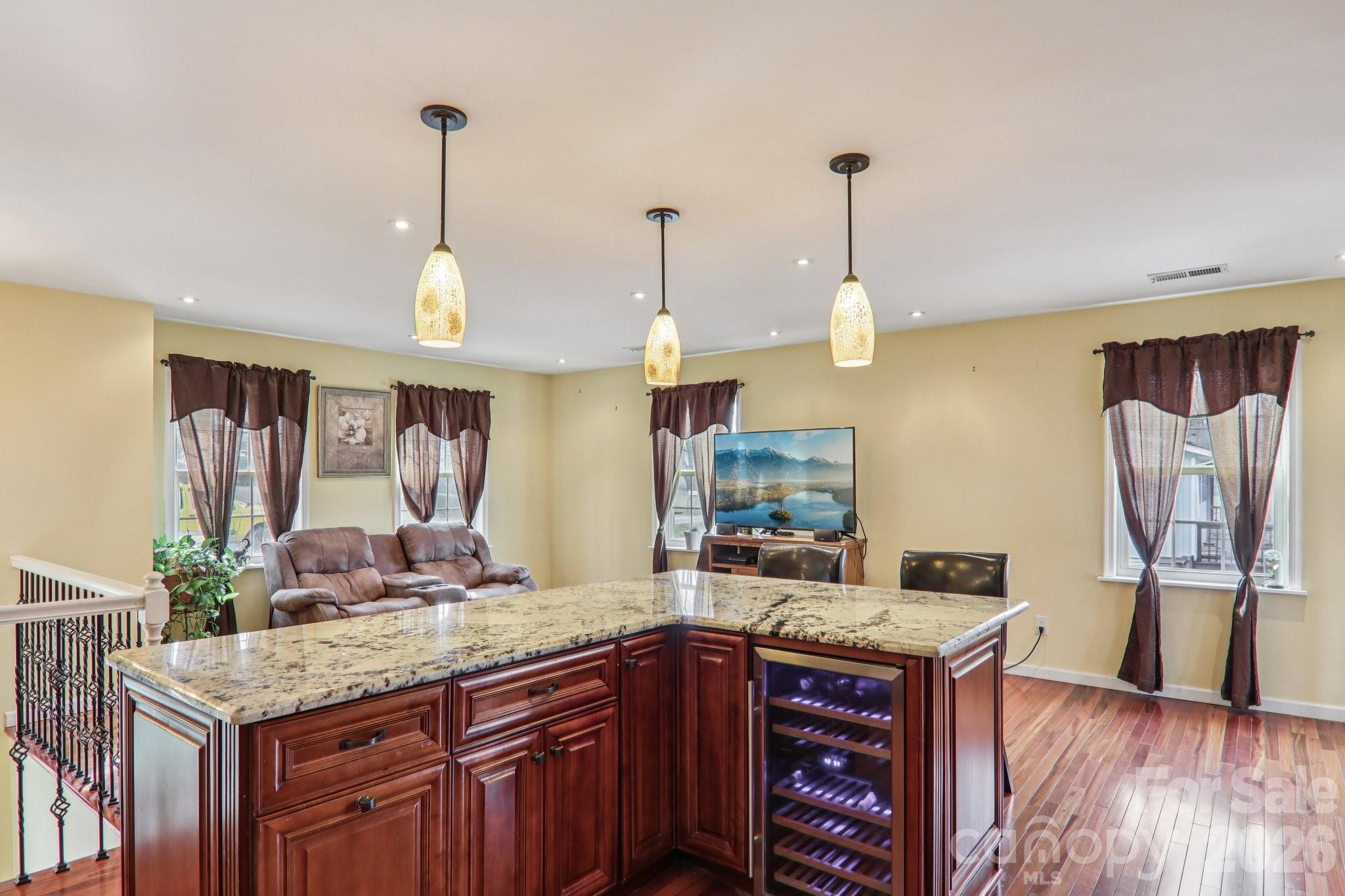 5 Granite Drive Hendersonville NC 28792