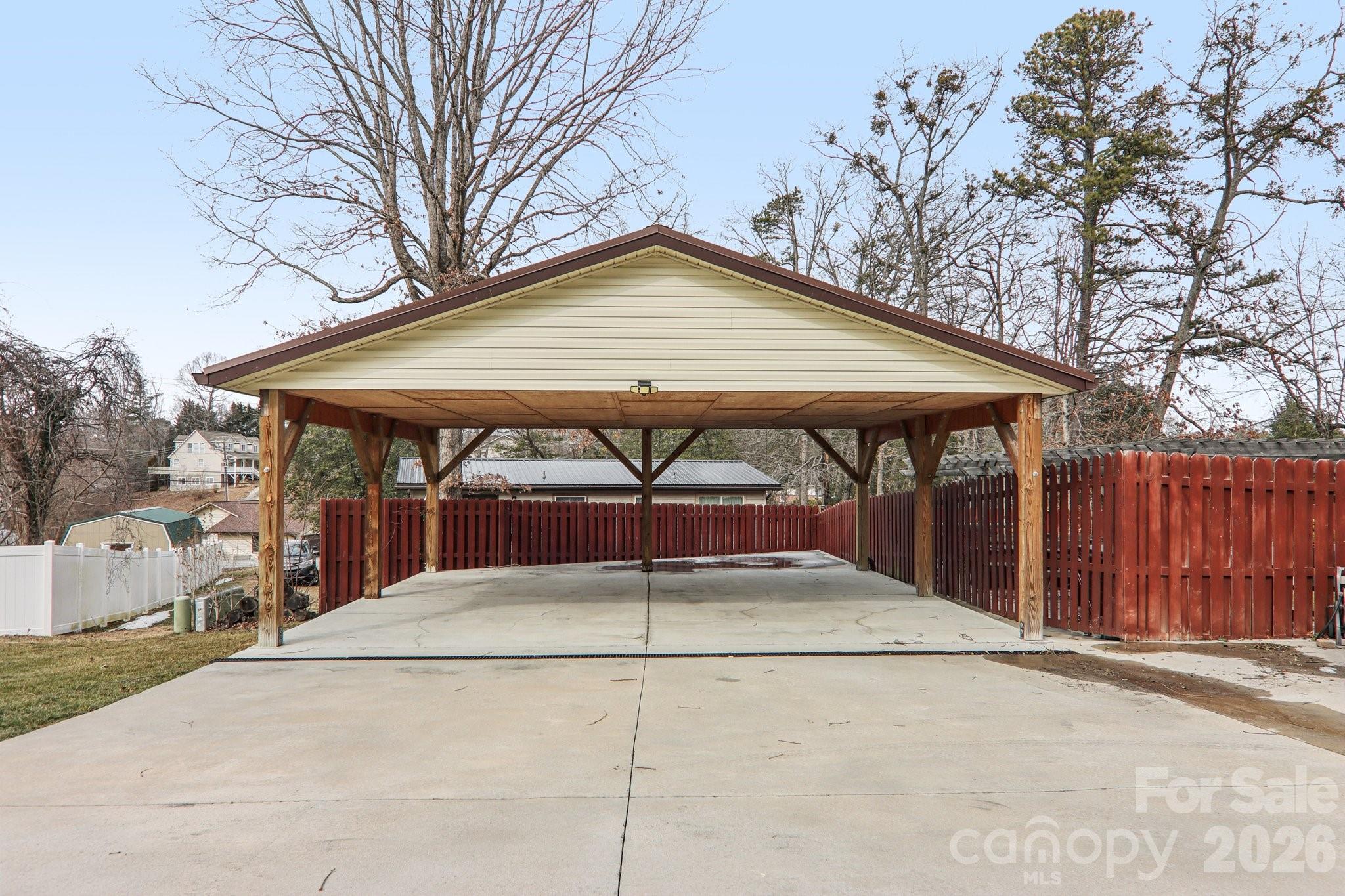 5 Granite Drive Hendersonville NC 28792