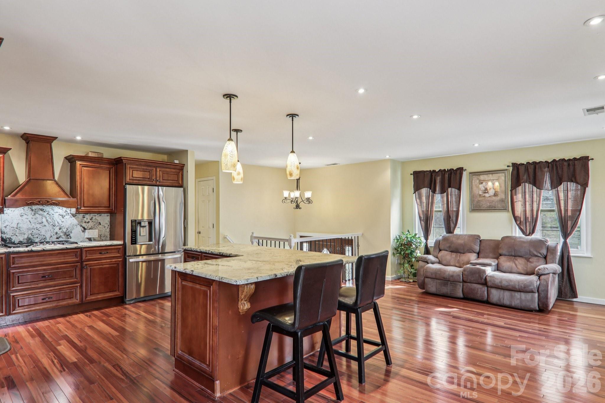 5 Granite Drive Hendersonville NC 28792