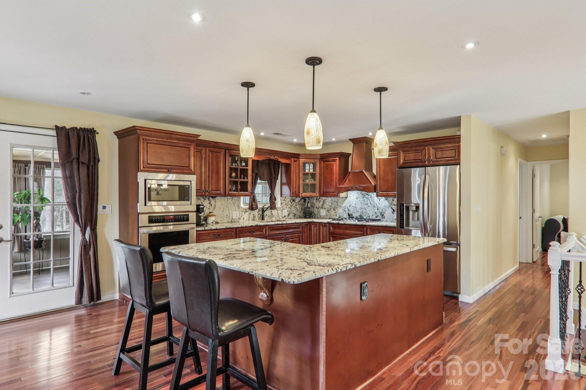 5 Granite Drive Hendersonville NC 28792