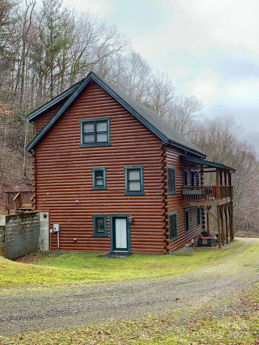 8020 Meadow Fork Road Hot Springs NC 28743