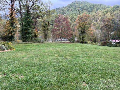 8020 Meadow Fork Road Hot Springs NC 28743
