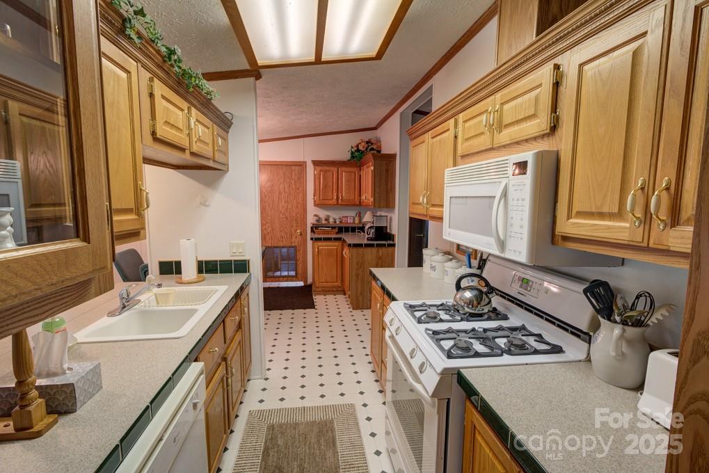8020 Meadow Fork Road Hot Springs NC 28743