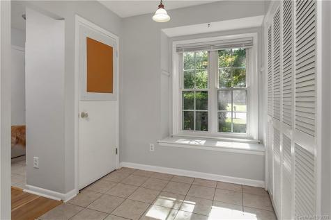 6422 Pineburr Road Charlotte NC 28211