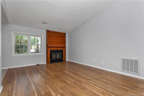 6422 Pineburr Road Charlotte NC 28211
