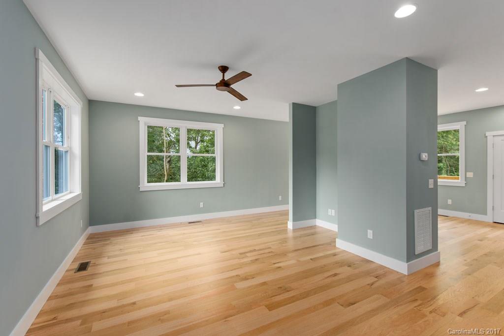 341 Sand Hill Road Asheville NC 28806