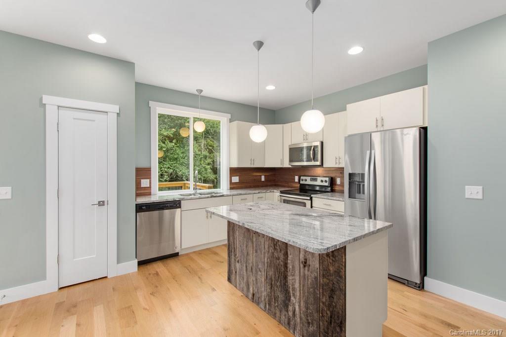 341 Sand Hill Road Asheville NC 28806