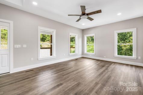 338 Espen Ridge Asheville NC 28804
