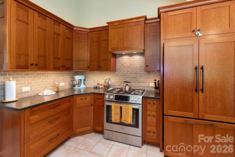 29 Gardner Lane Asheville NC 28803