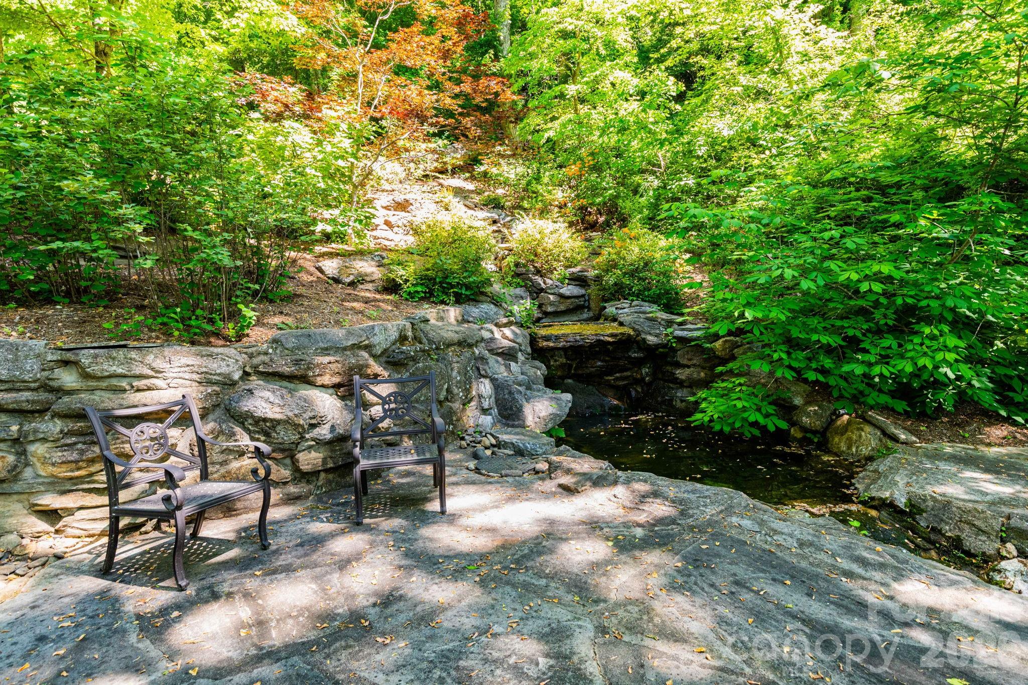 29 Gardner Lane Asheville NC 28803