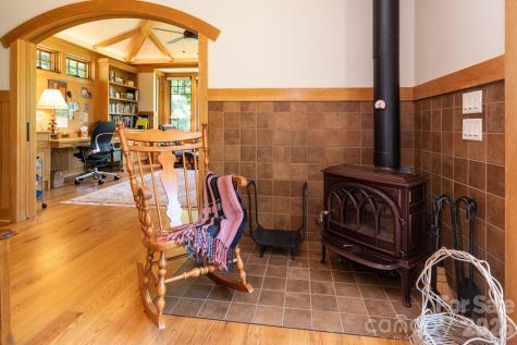 29 Gardner Lane Asheville NC 28803