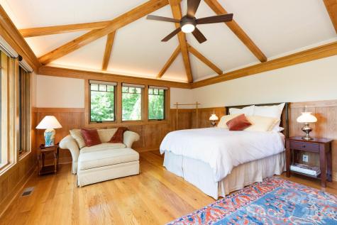 29 Gardner Lane Asheville NC 28803