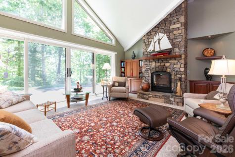 29 Gardner Lane Asheville NC 28803