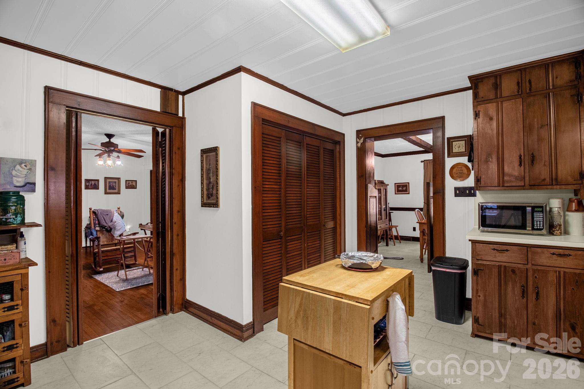 305 Hilltop Drive Lexington NC 27292