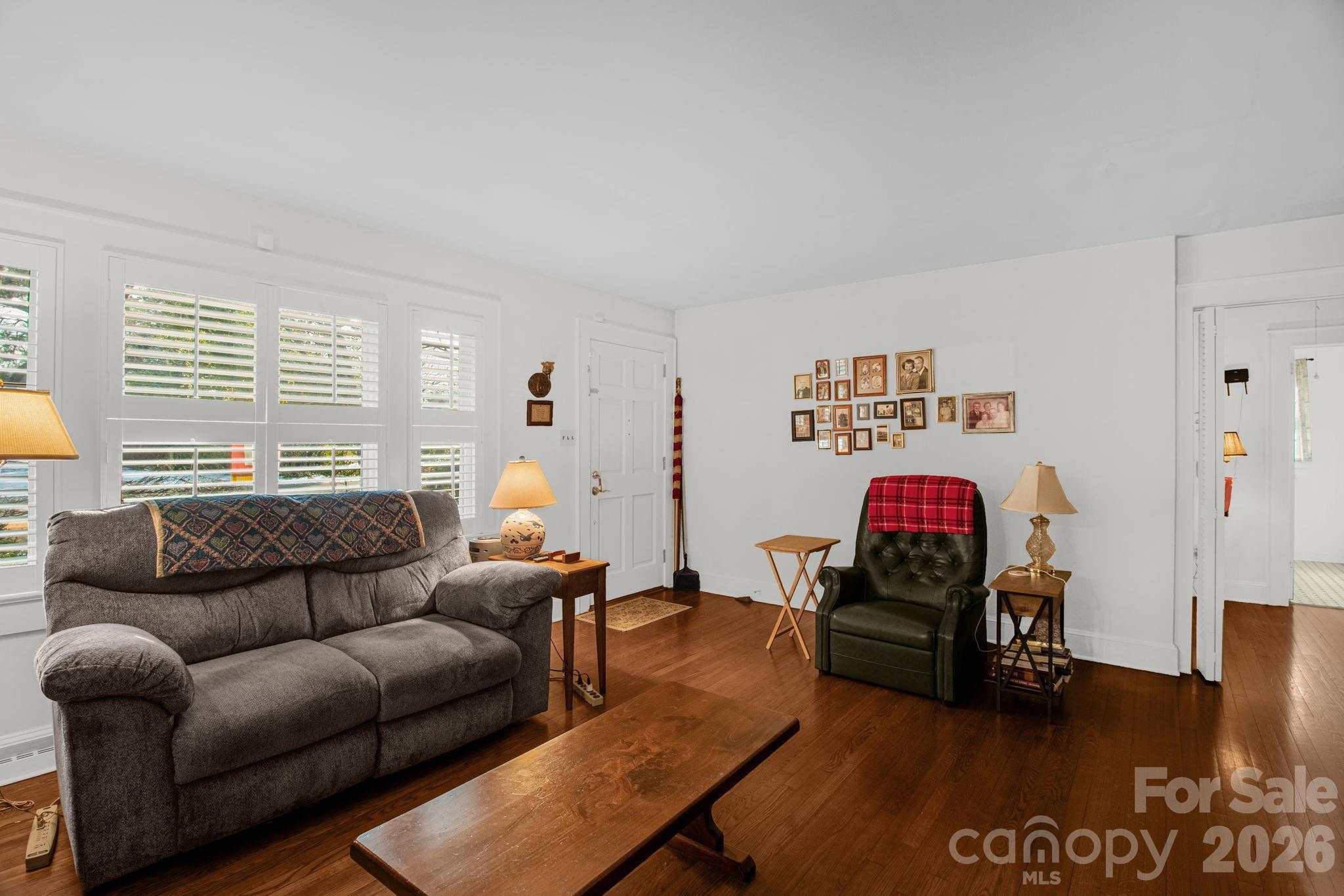 305 Hilltop Drive Lexington NC 27292