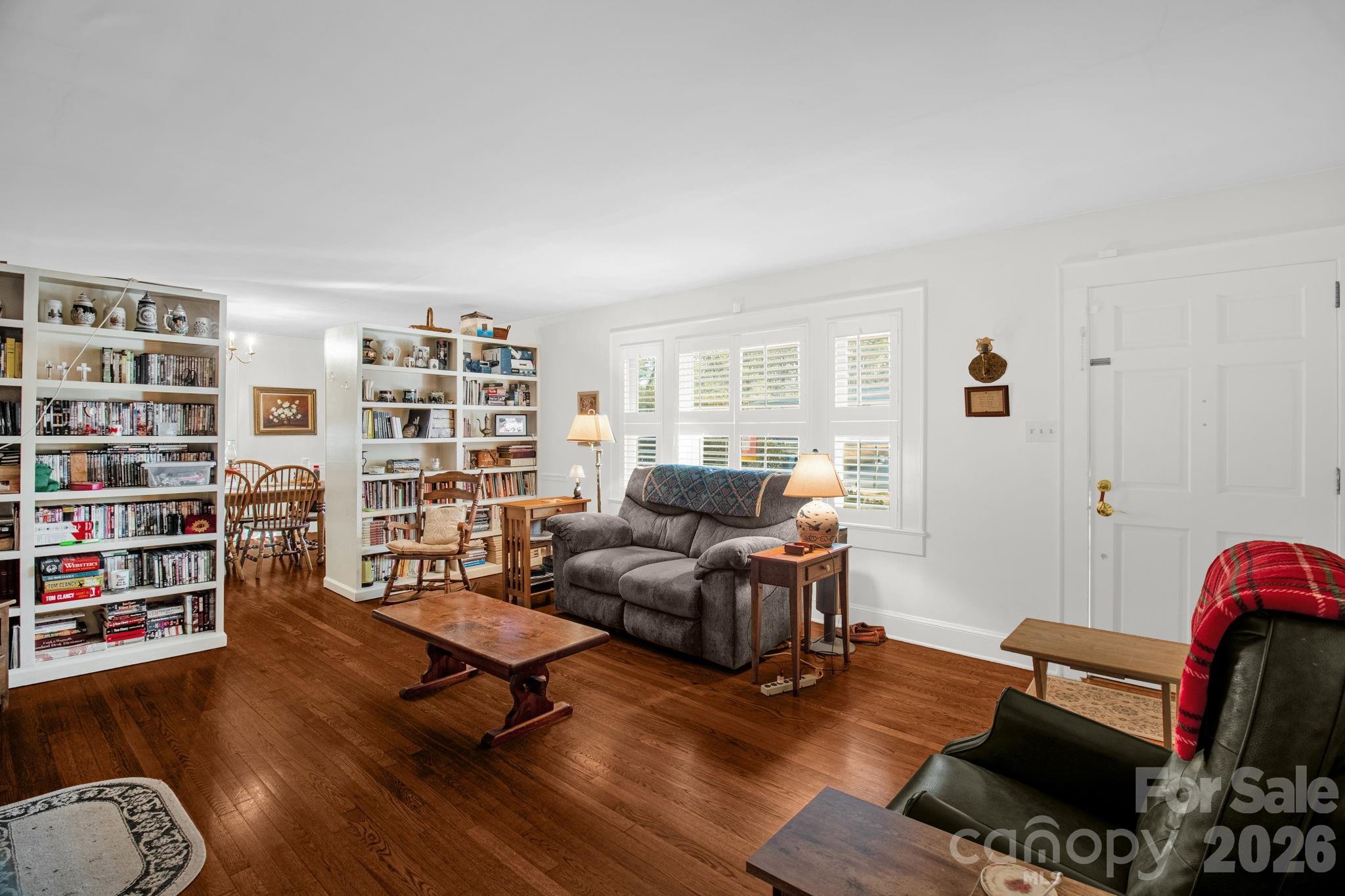 305 Hilltop Drive Lexington NC 27292