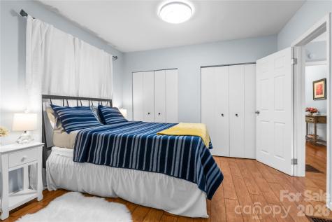 23 Maxwell Road Asheville NC 28805