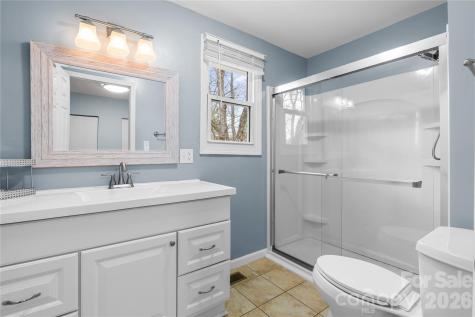 23 Maxwell Road Asheville NC 28805