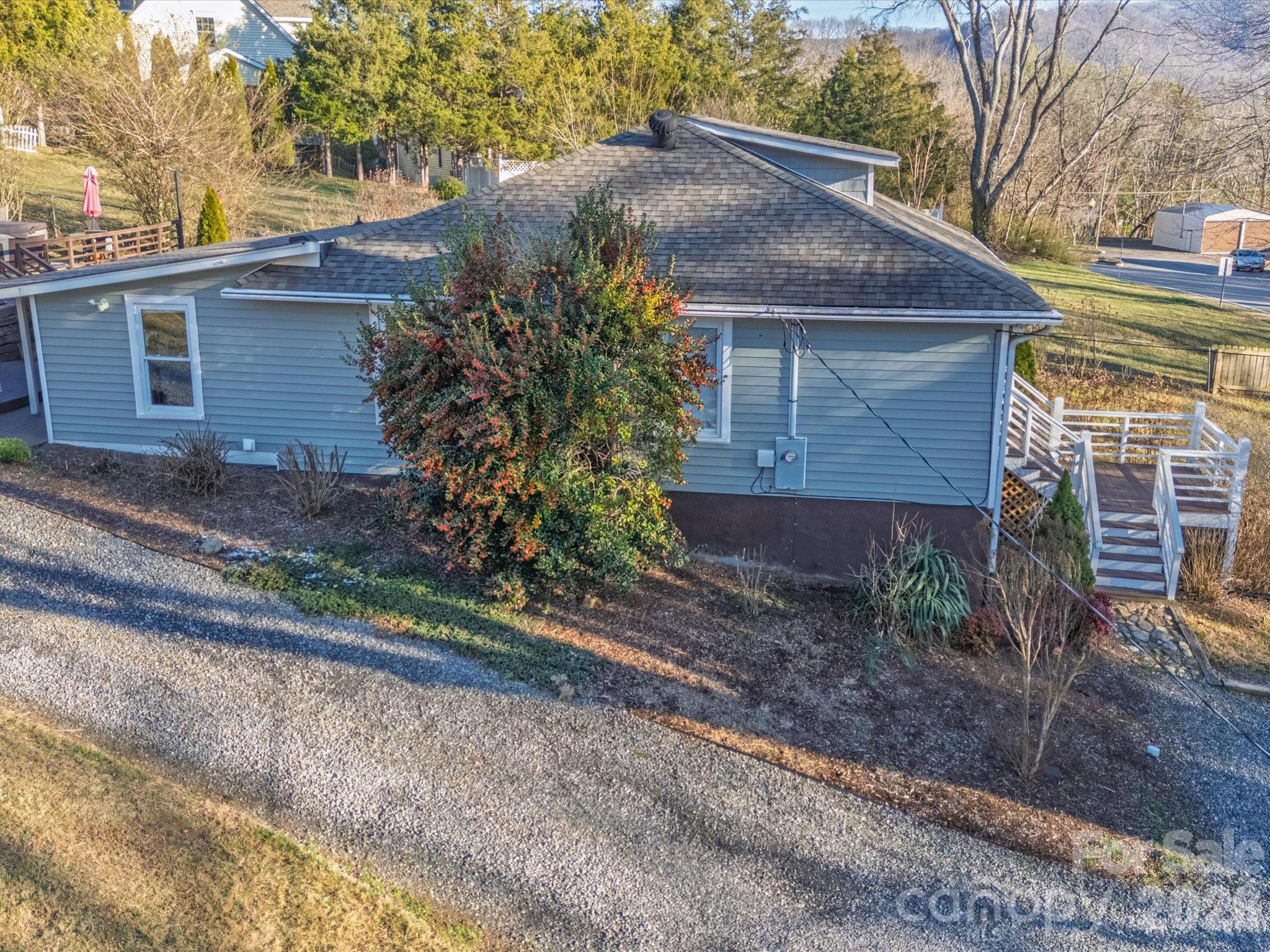 23 Maxwell Road Asheville NC 28805