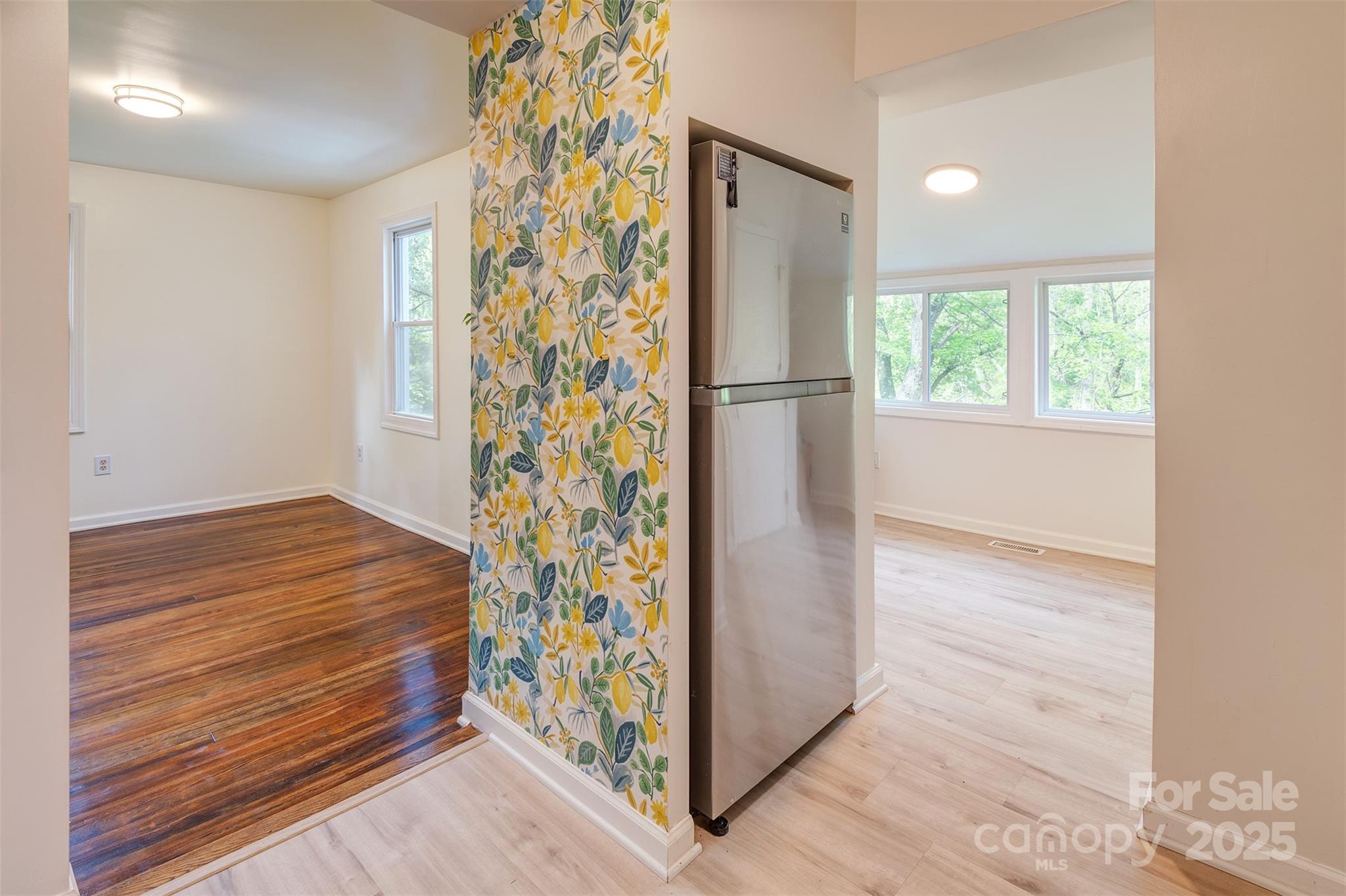 9 North Street Weaverville NC 28787