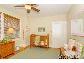 32 Buckingham Court Asheville NC 28803