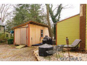 32 Buckingham Court Asheville NC 28803