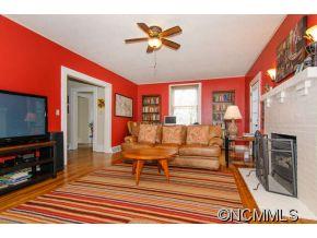 32 Buckingham Court Asheville NC 28803