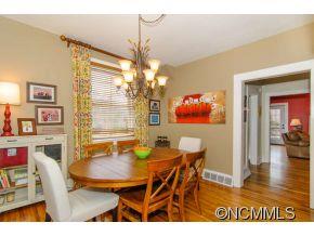 32 Buckingham Court Asheville NC 28803