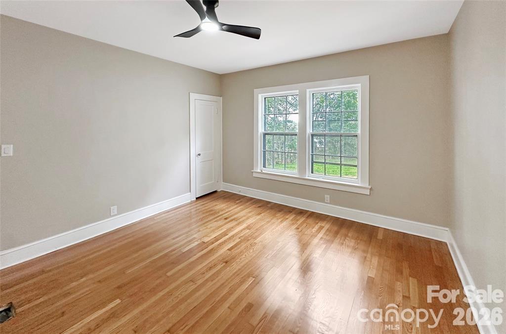 317 8th Street NW Hickory NC 28601
