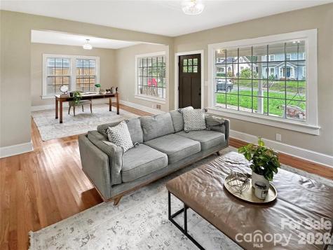 317 8th Street NW Hickory NC 28601