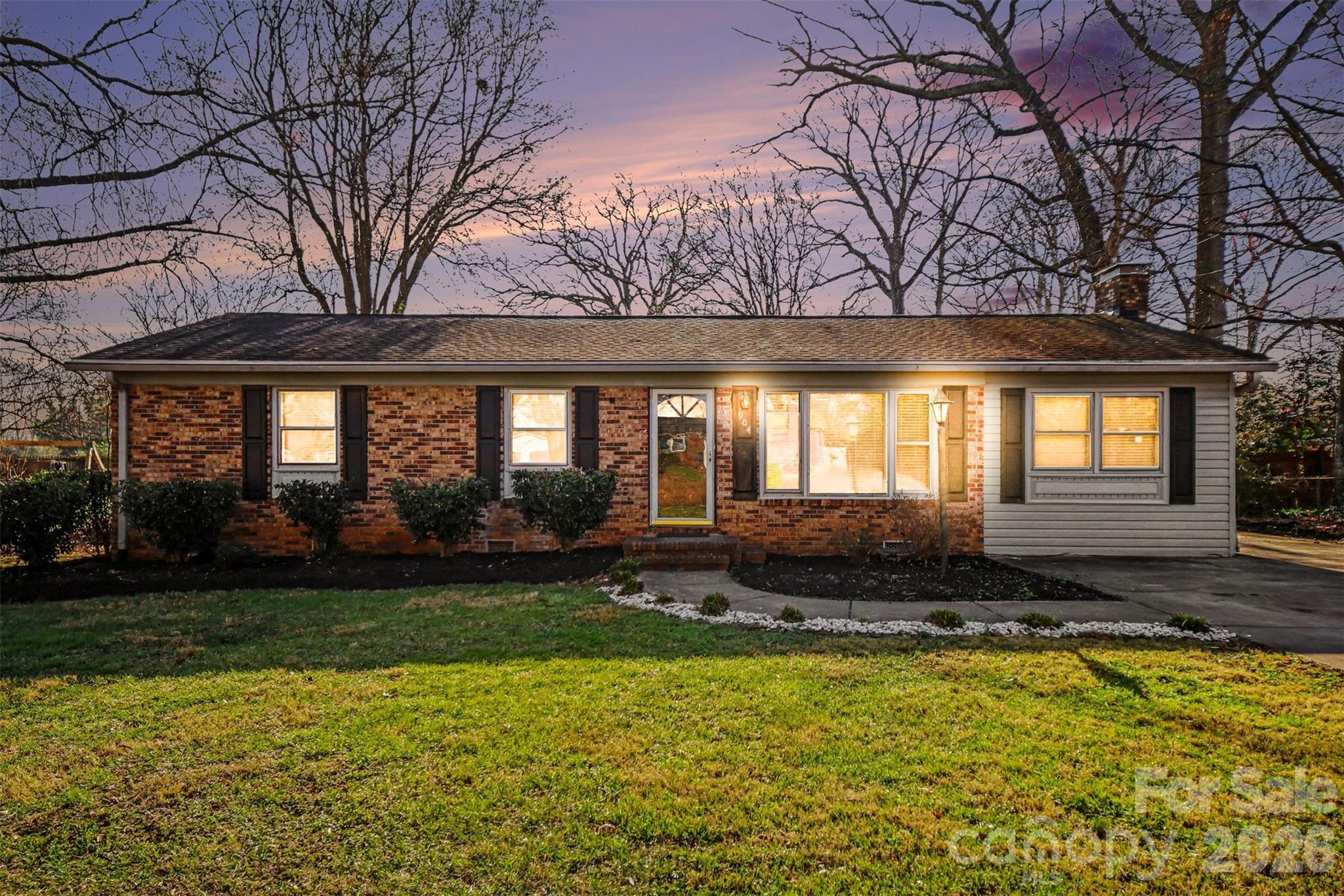 904 Union Terrace Gastonia NC 28056