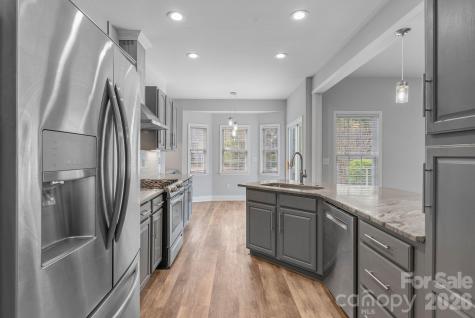79 Mill Pond Way Hendersonville NC 28791