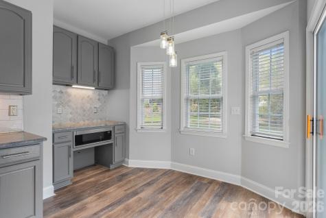 79 Mill Pond Way Hendersonville NC 28791