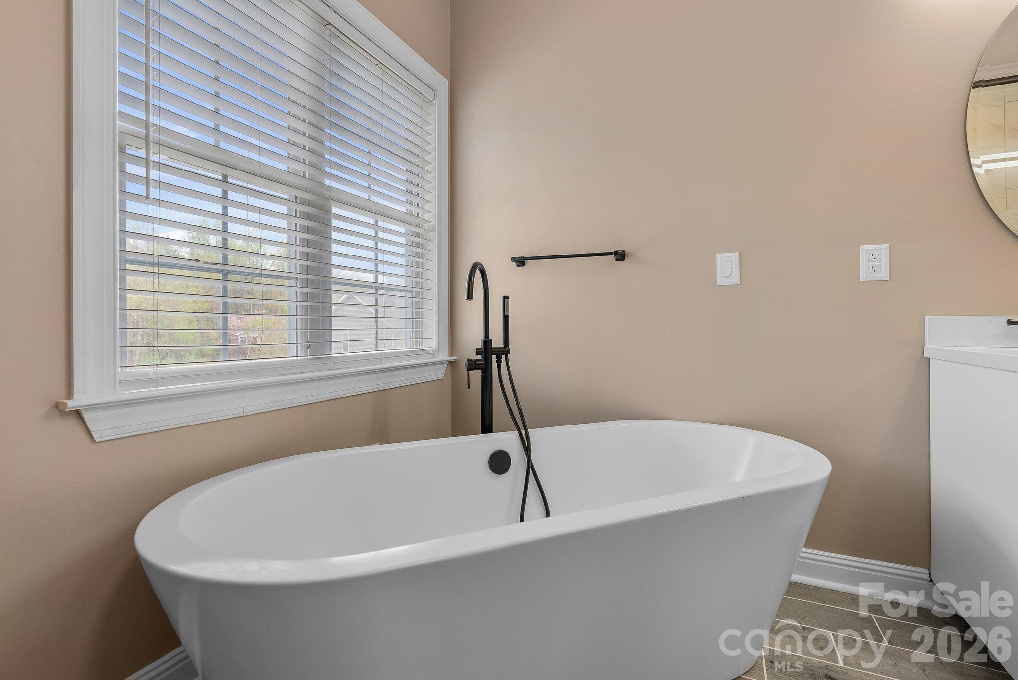 79 Mill Pond Way Hendersonville NC 28791