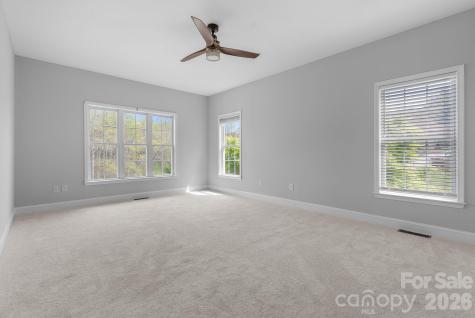 79 Mill Pond Way Hendersonville NC 28791