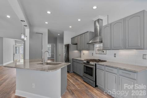 79 Mill Pond Way Hendersonville NC 28791