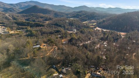 102 Garnett Trace Road Franklin NC 28734