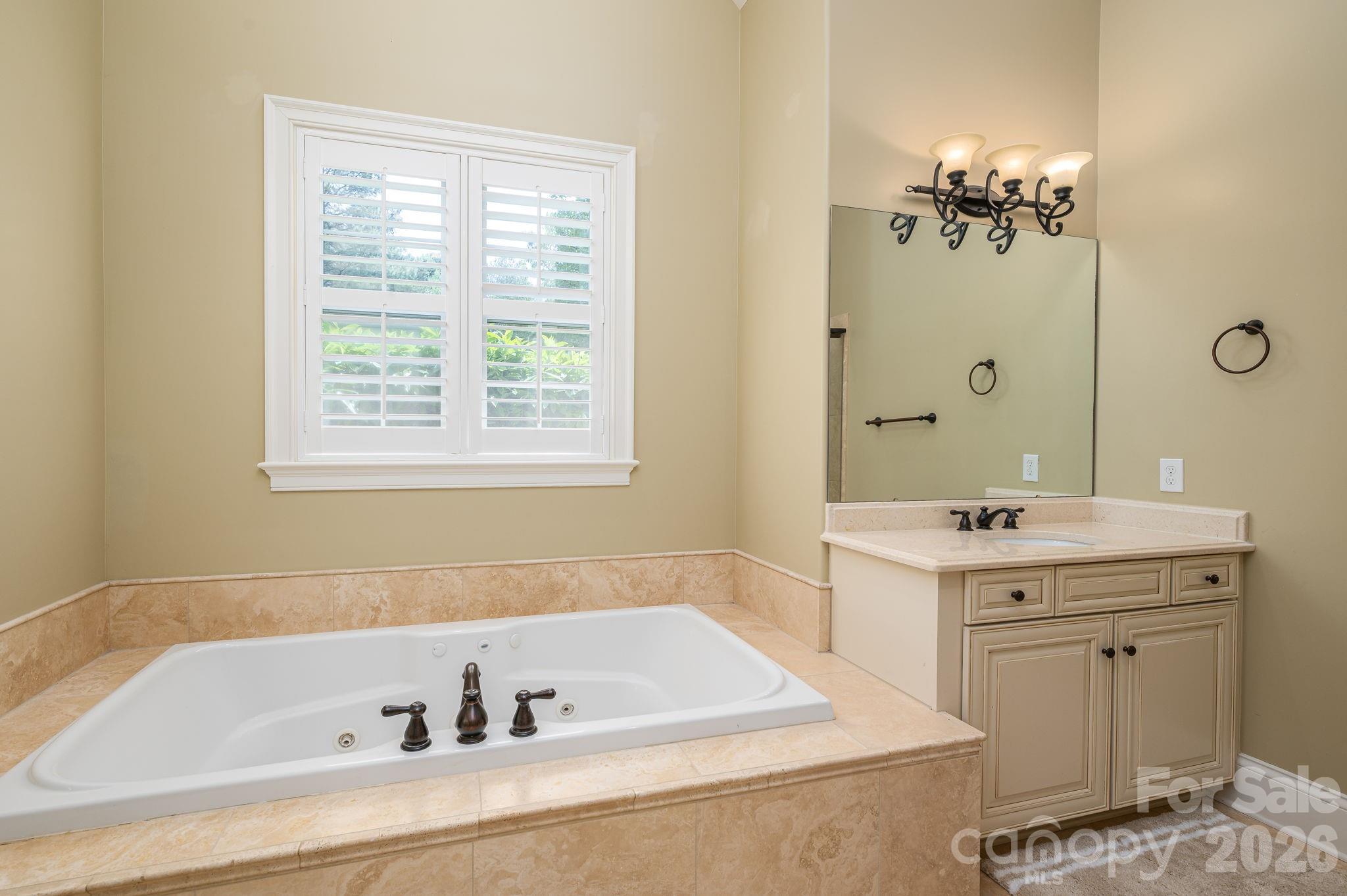 6627 Harbor Oaks Drive Denver NC 28037