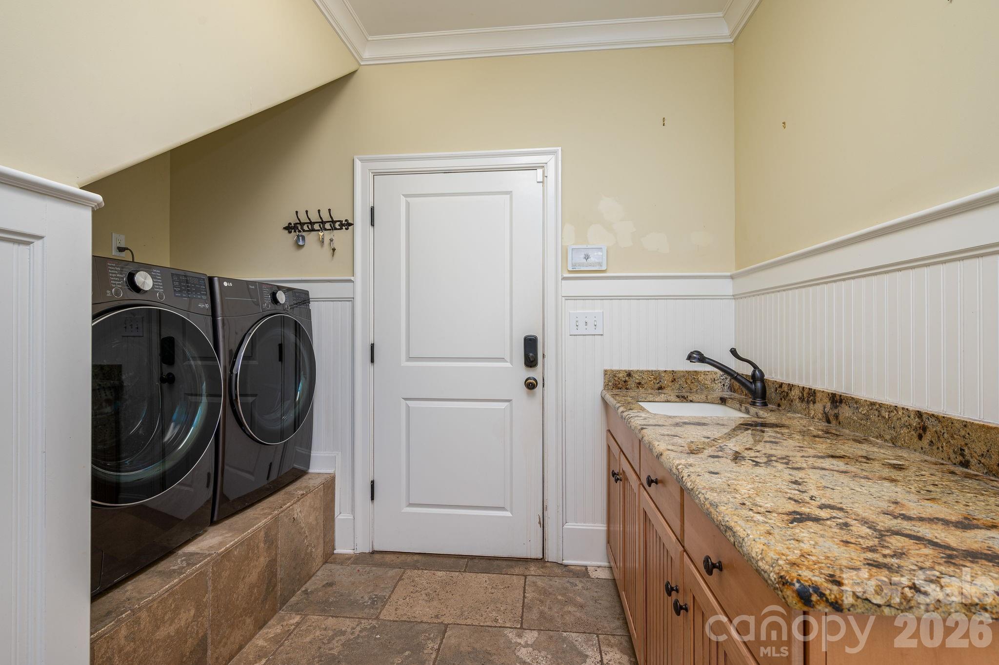 6627 Harbor Oaks Drive Denver NC 28037