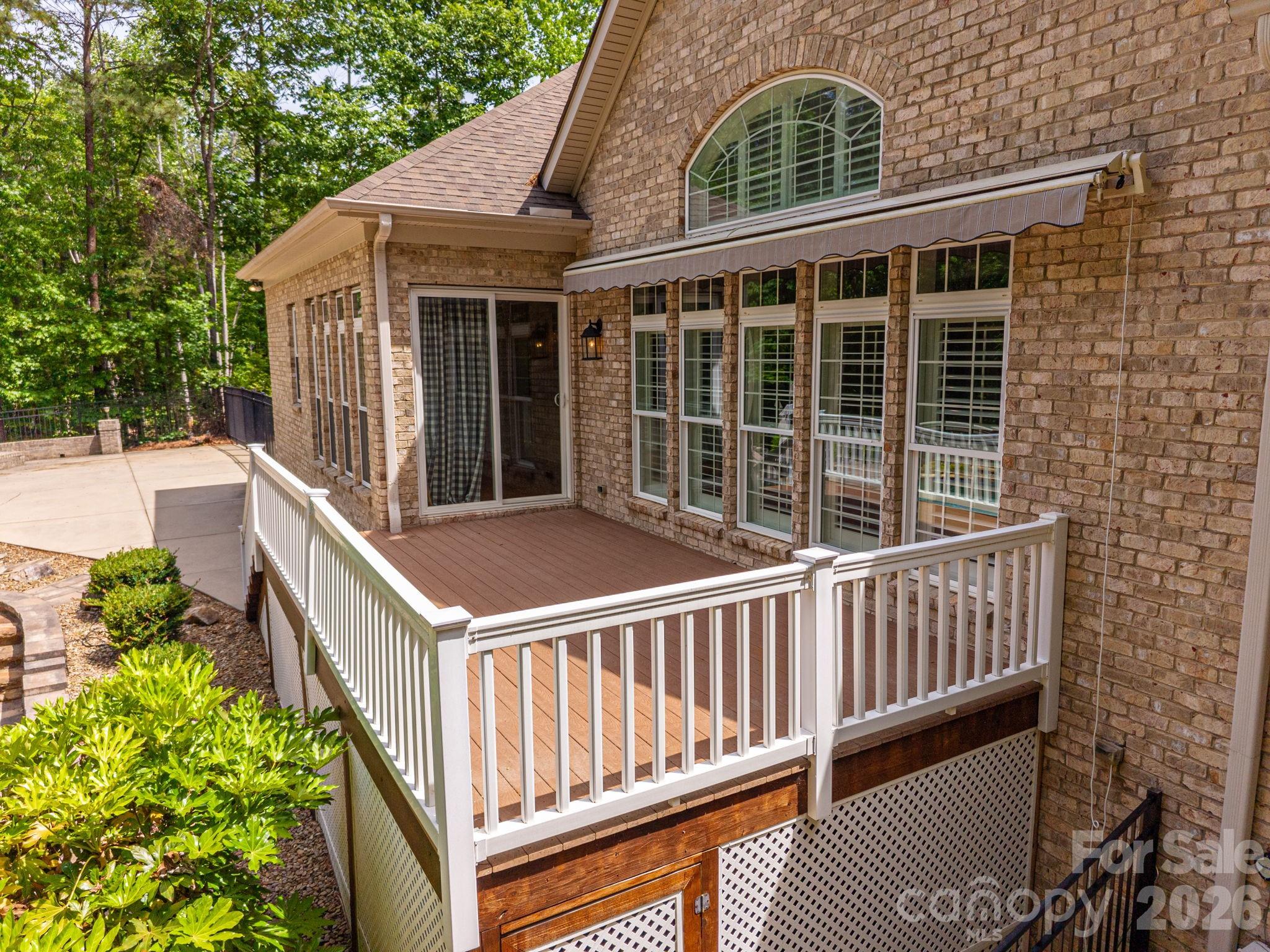 6627 Harbor Oaks Drive Denver NC 28037