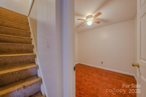 156 State Street Asheville NC 28806