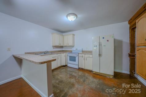 156 State Street Asheville NC 28806