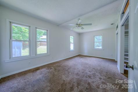 156 State Street Asheville NC 28806