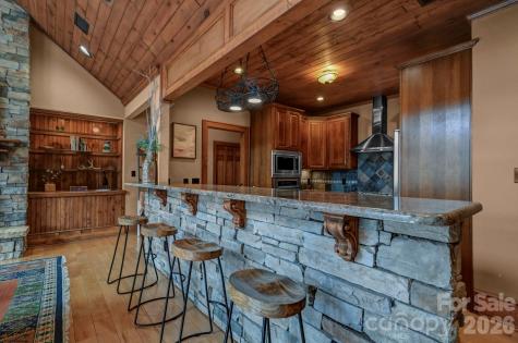 1226 Grouse Moor Drive Sugar Mountain NC 28604