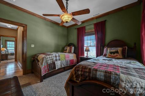 1226 Grouse Moor Drive Sugar Mountain NC 28604