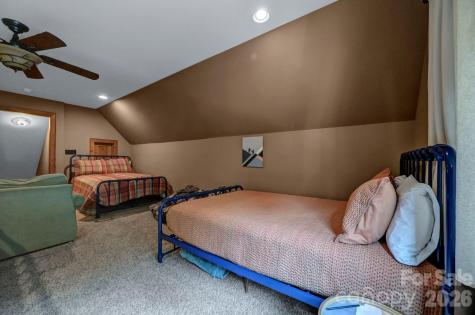 1226 Grouse Moor Drive Sugar Mountain NC 28604